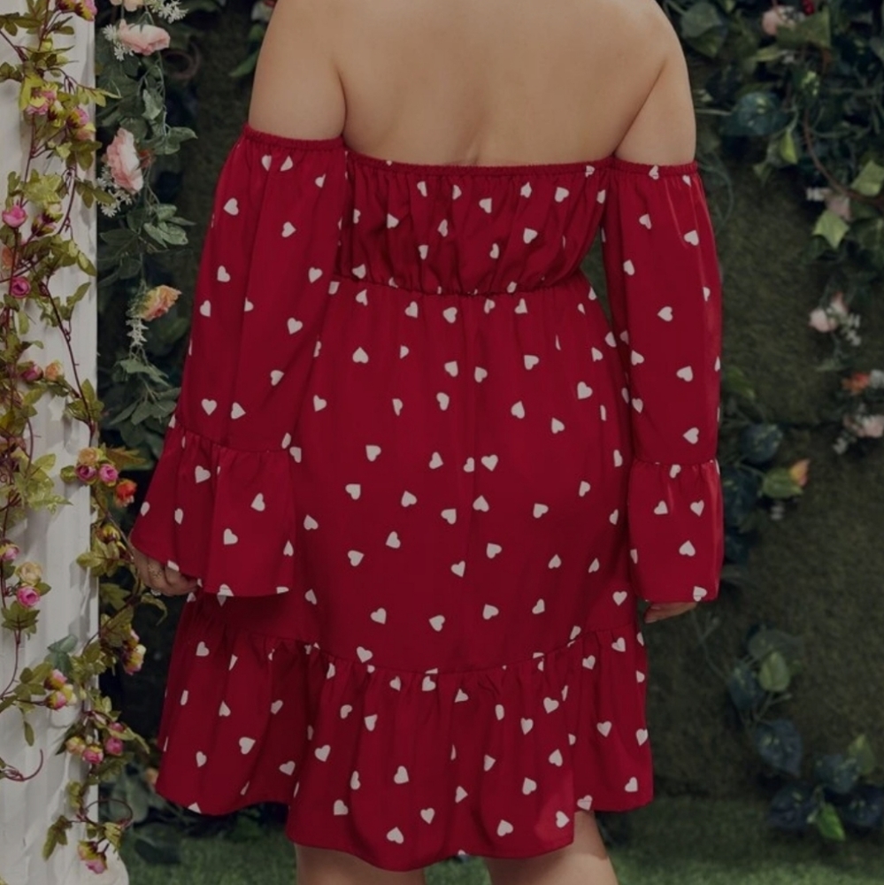 Heart print ruffle hem dress - Picture 2 of 3